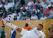 开云下载-关于墨西哥轻取皇马，伊布状态火热的信息