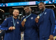 开云体育平台APP-包含韩国队轻取法国队，黄鸭组合统治全场的词条