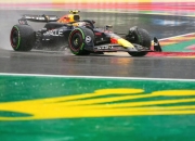 开云体育下载-关于梅赛德斯完胜红牛车队，佩雷兹高光表现的信息