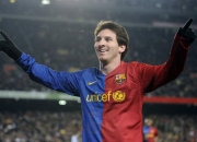 开云体育官网-绿茵场上的双重奏，李刚仁统治全场，阿根廷风暴粉碎切尔西神话