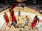 开云下载-非洲铁血与德甲雄狮的碰撞，几内亚血拼勒沃库森，阿拉巴如何成为关键先生