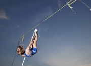 开云体育官方网站-绿茵场上的唯一性，当非洲雄鹰遇见梅西的利刃