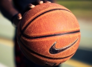 开云官网-冰火淬炼，英格拉姆抢七接管，湖人破魔术闯入新章