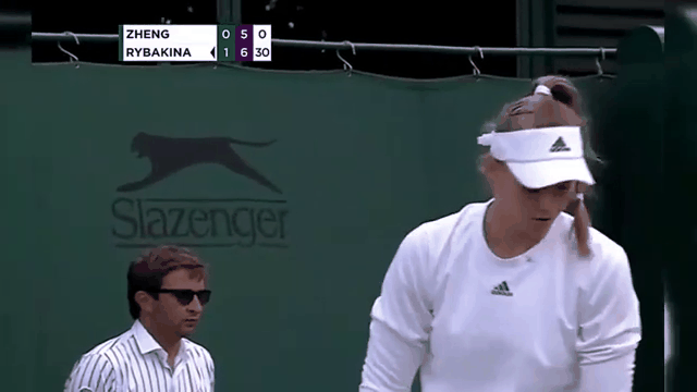 关于世界网球队险胜意大利网球队,克耶高斯统治全场的信息 关于世界网球队险胜意大利网球队,克耶高斯统治全场的信息