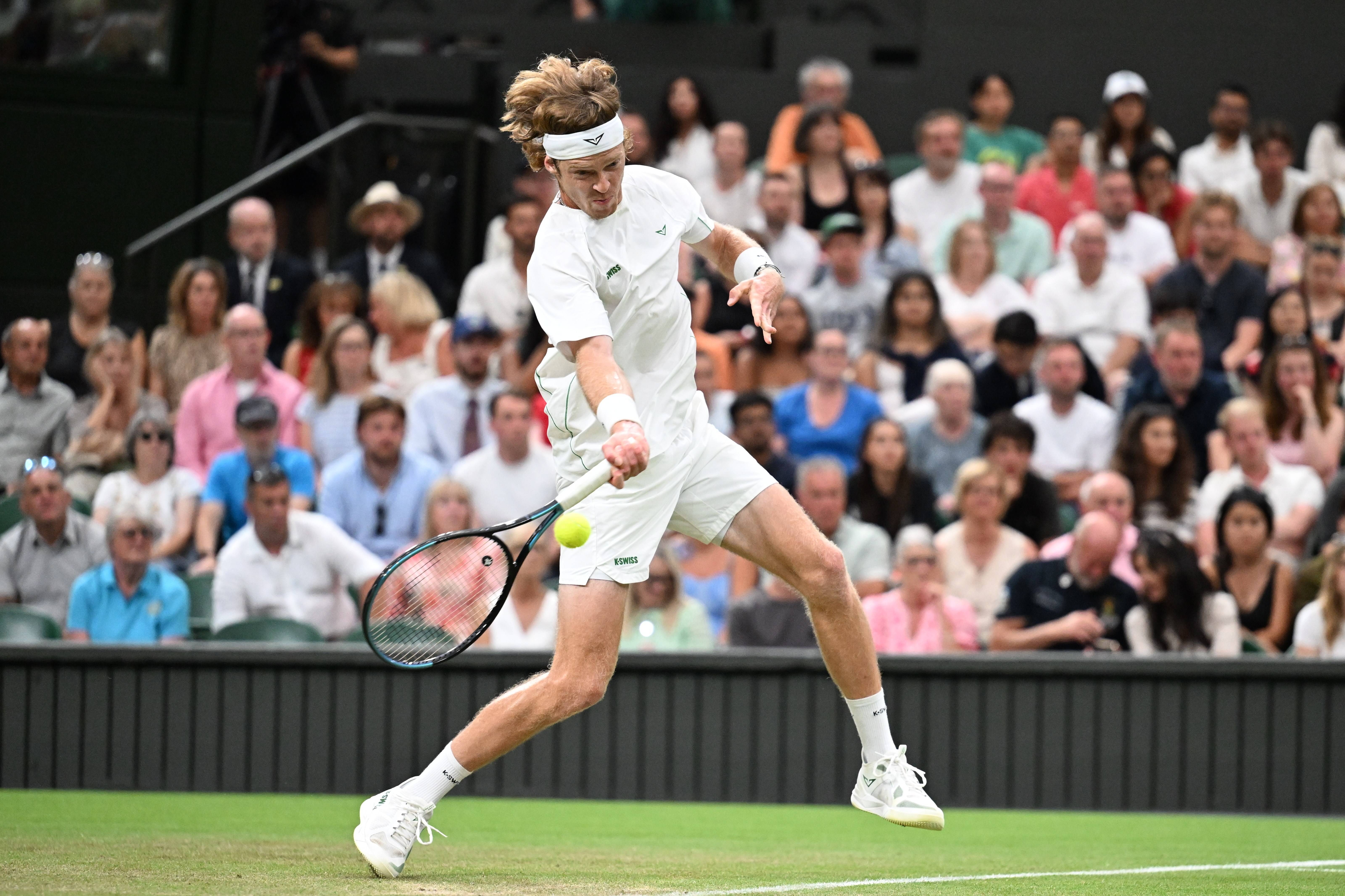 意大利网球队爆冷澳大利亚网球队,阿尔卡拉斯统治全场的简单介绍 意大利网球队爆冷澳大利亚网球队,阿尔卡拉斯统治全场的简单介绍