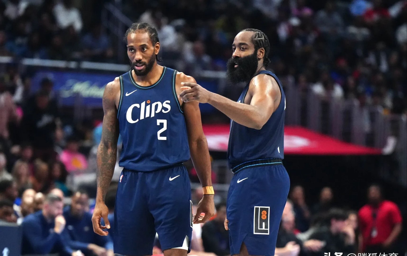 灰熊再度横扫勇士,获得胜利 灰熊再度横扫勇士,获得胜利