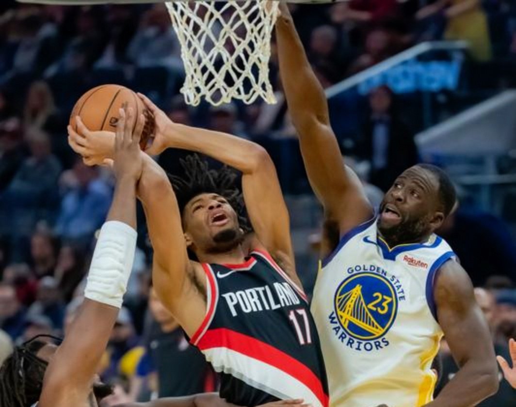 关于火箭防守稳固,战胜爵士保持领先的信息 关于火箭防守稳固,战胜爵士保持领先的信息