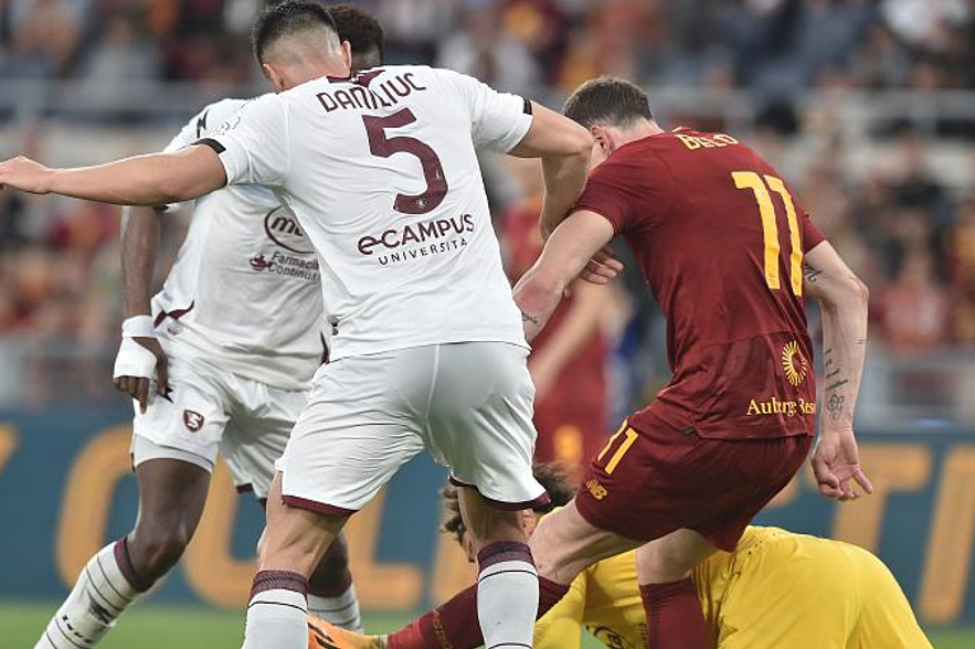 关于欧洲联赛胜负难料,球队集训备战迎接挑战的信息 关于欧洲联赛胜负难料,球队集训备战迎接挑战的信息