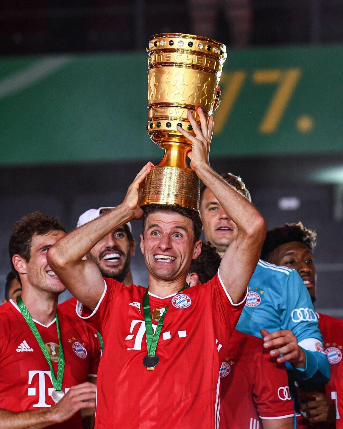 关于穆勒帽子戏法拜仁晋级下一轮的信息 关于穆勒帽子戏法拜仁晋级下一轮的信息