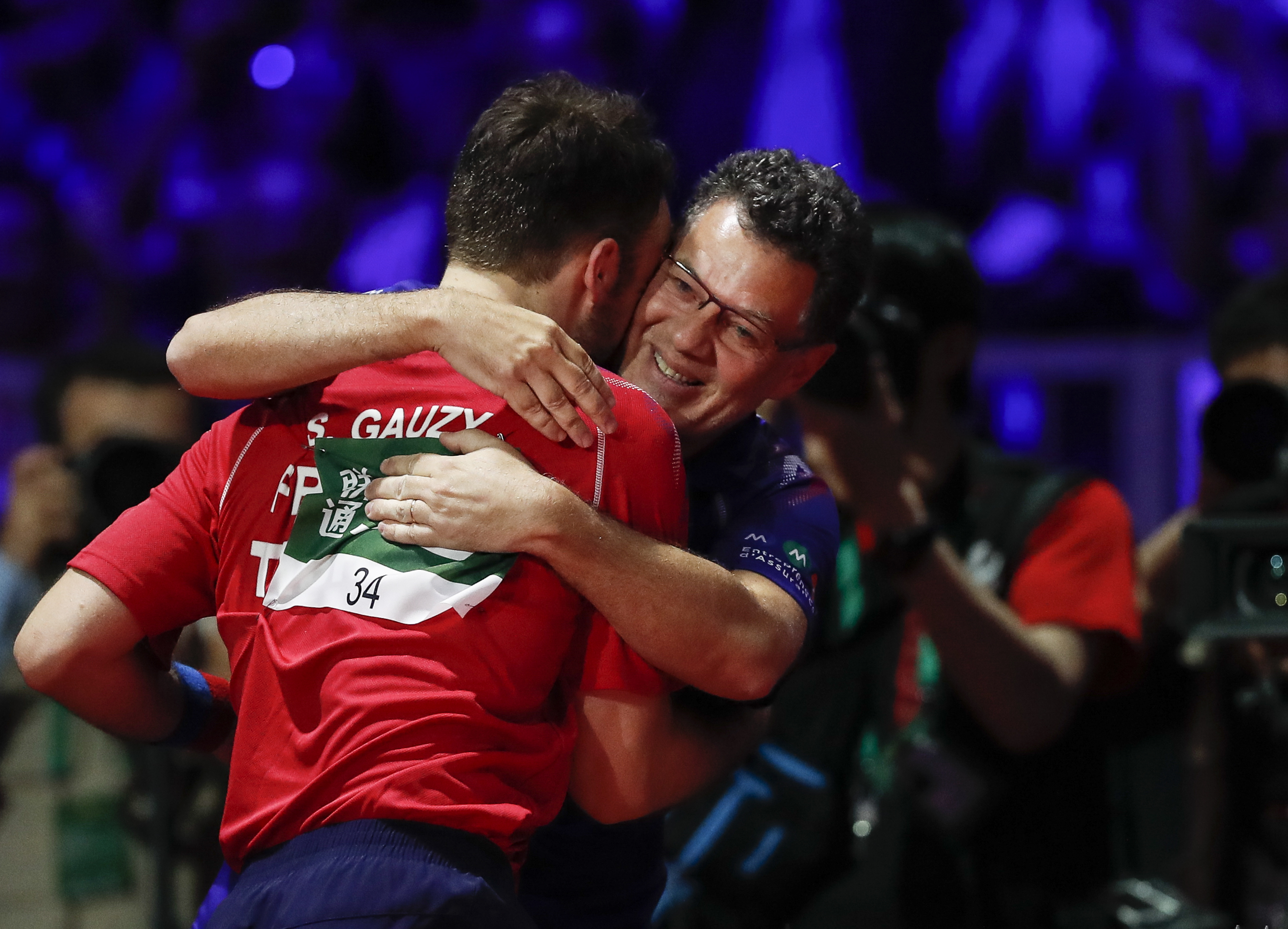 德国队翻盘法国队,许昕关键制胜 德国队翻盘法国队,许昕关键制胜