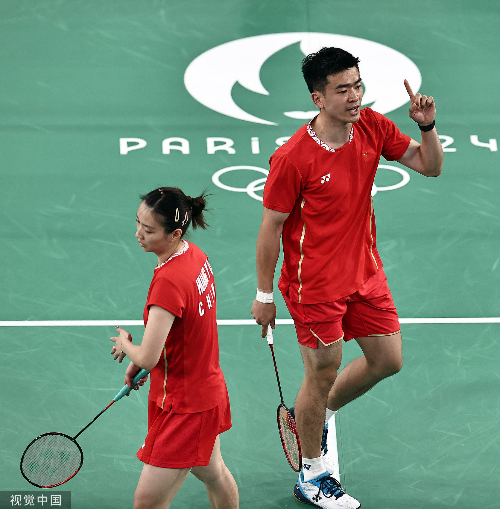 法国队横扫韩国队，郑思维高光表现的简单介绍