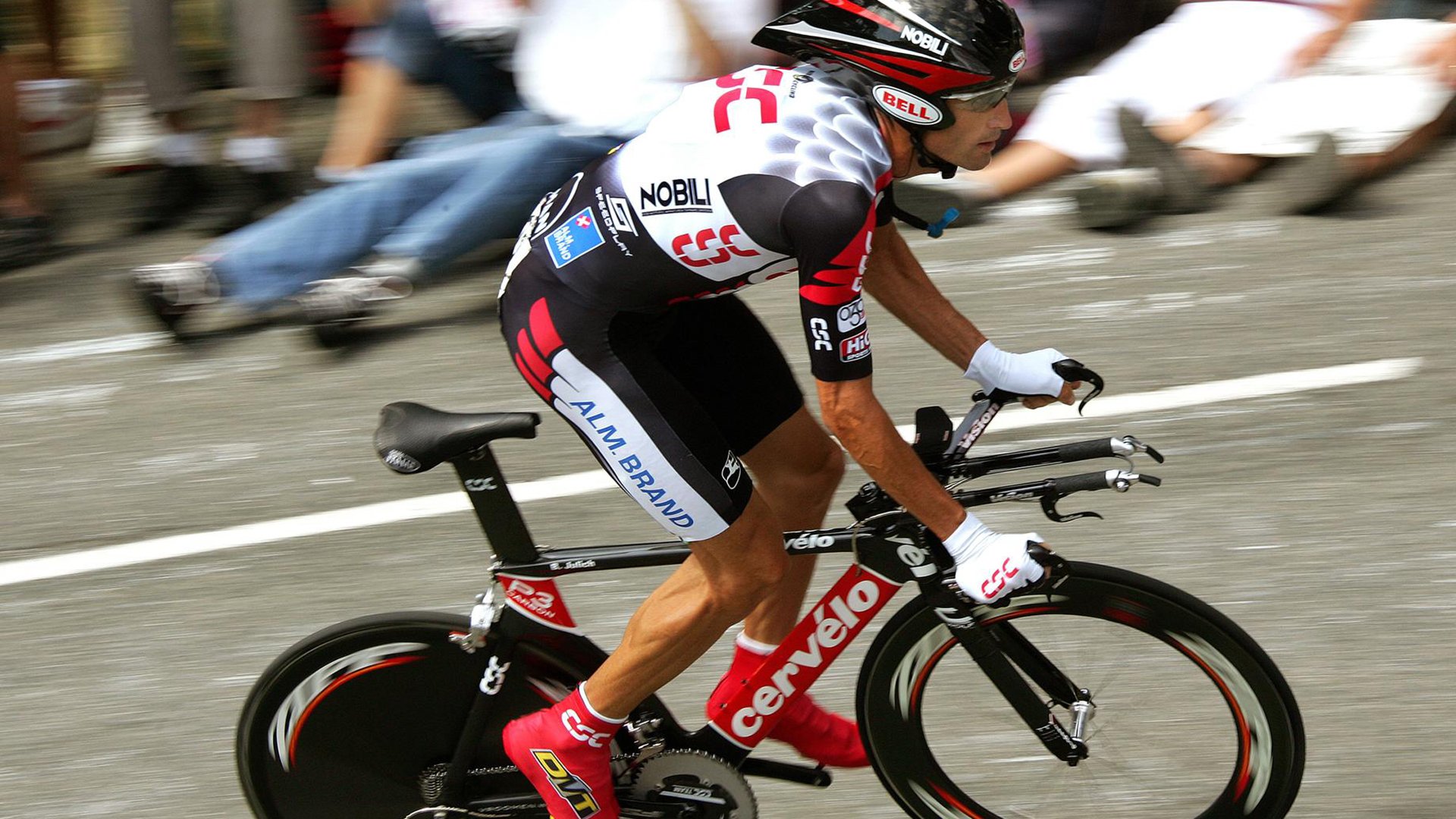 塔图姆全程高能输出，雄鹿打穿勇士，一场定义赛季的攻防对决