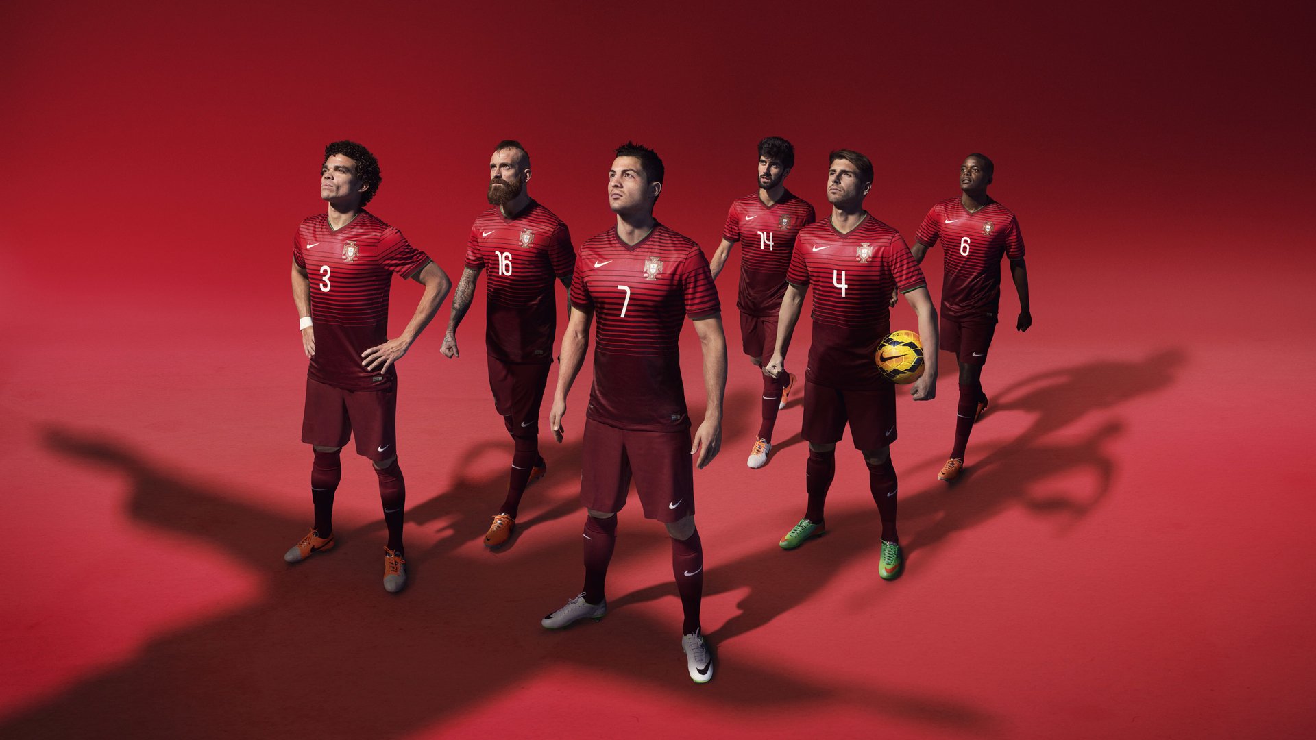 鏖战伊比利亚，葡萄牙铁卫鏖斗巴萨，托尼·马丁斯状态炽热如焰